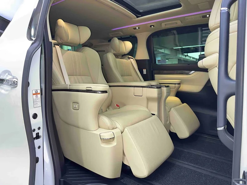 Toyota Vellfire — фото 22