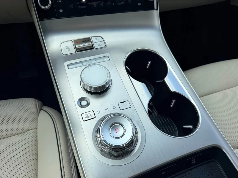 Genesis GV70 — фото 16