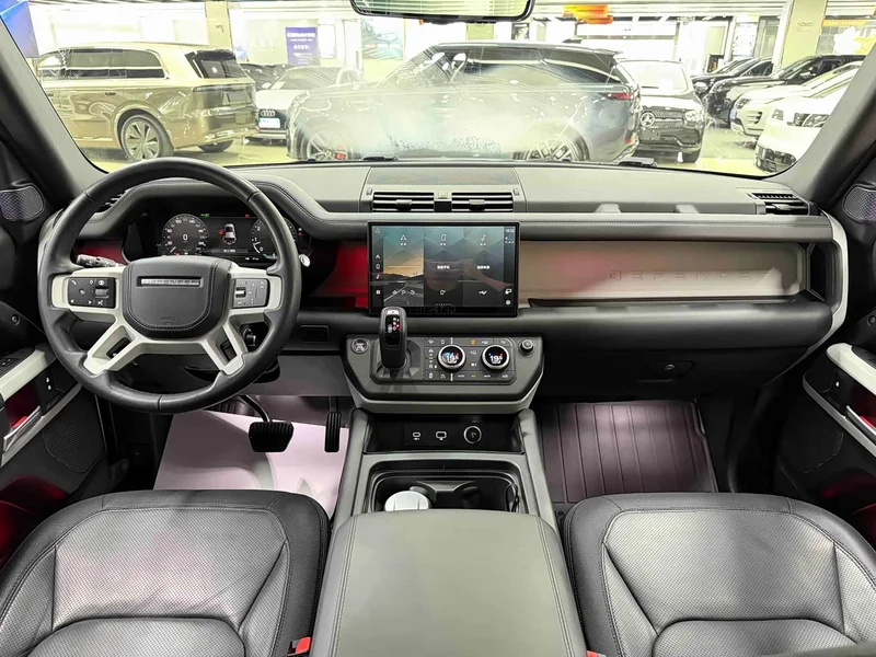 Land Rover Defender — фото 18