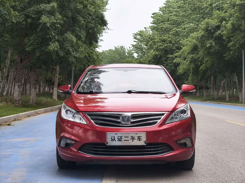 Changan Eado — фото 2