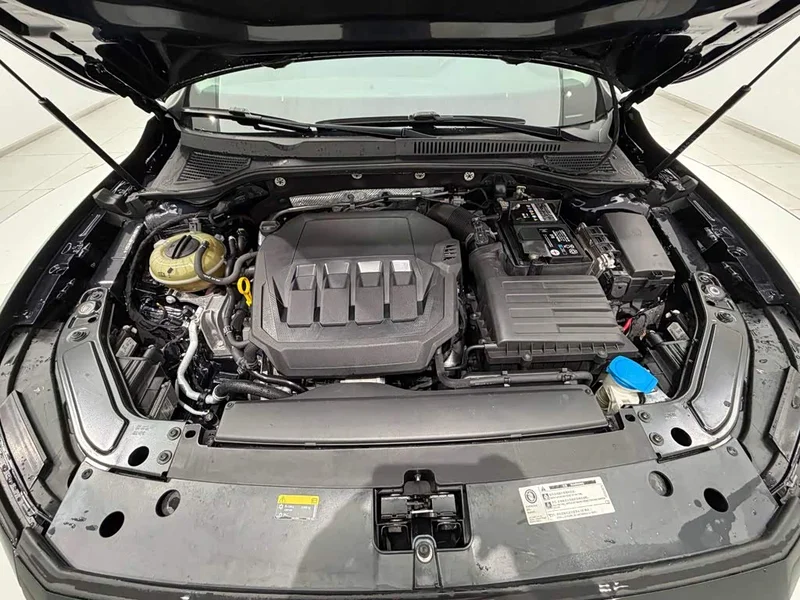 Volkswagen Passat — фото 12