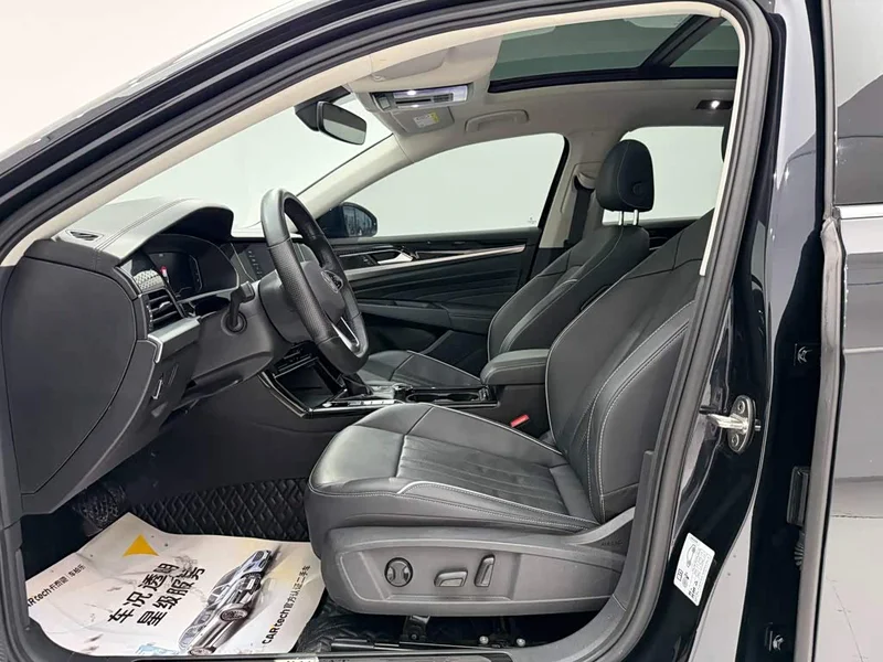 Volkswagen Passat — фото 17