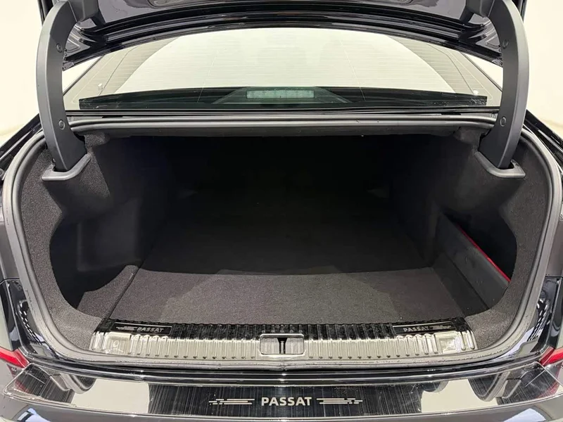 Volkswagen Passat — фото 28
