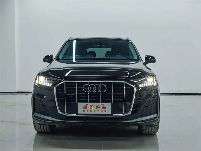 Audi Q7 — фото 2