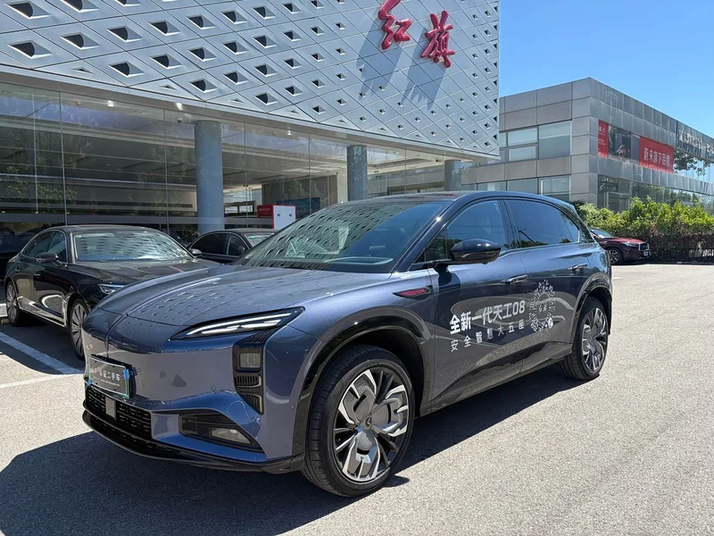 Hongqi Tiangong 08