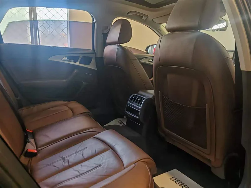 Audi A6L — фото 21