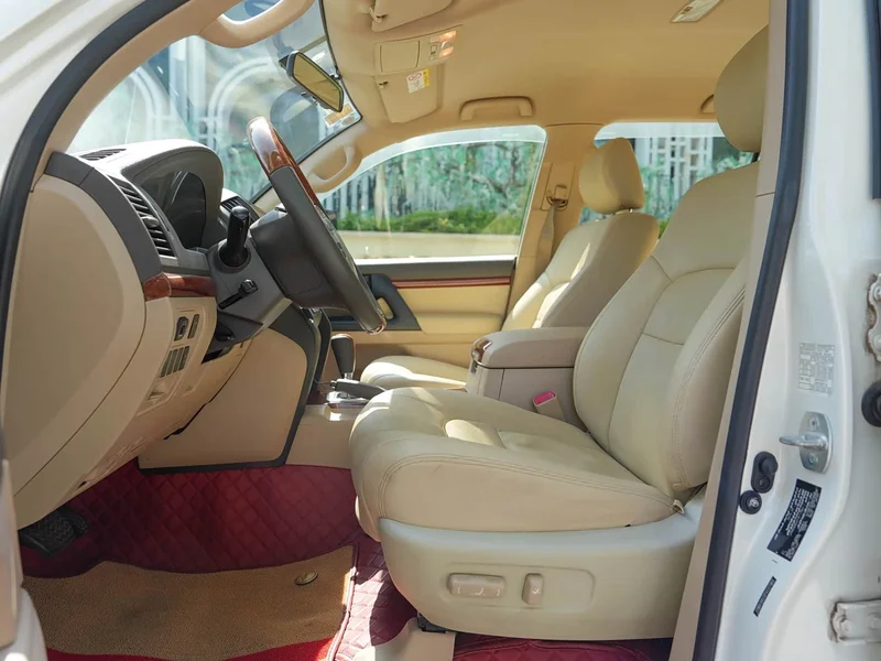 Toyota Land Cruiser (Imported) — фото 14