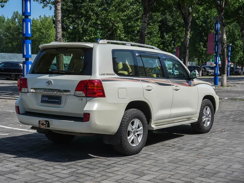 Toyota Land Cruiser (Imported) — фото 5