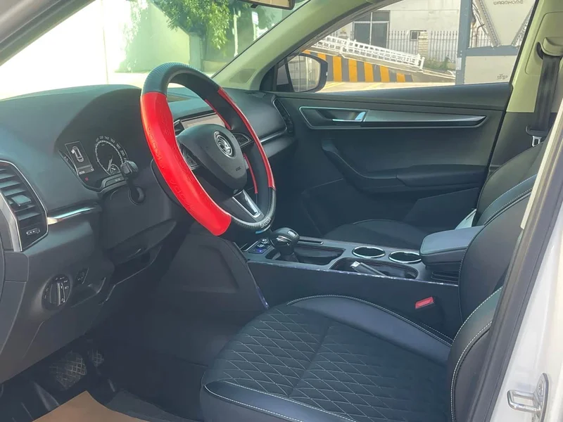 Skoda Karoq — фото 4