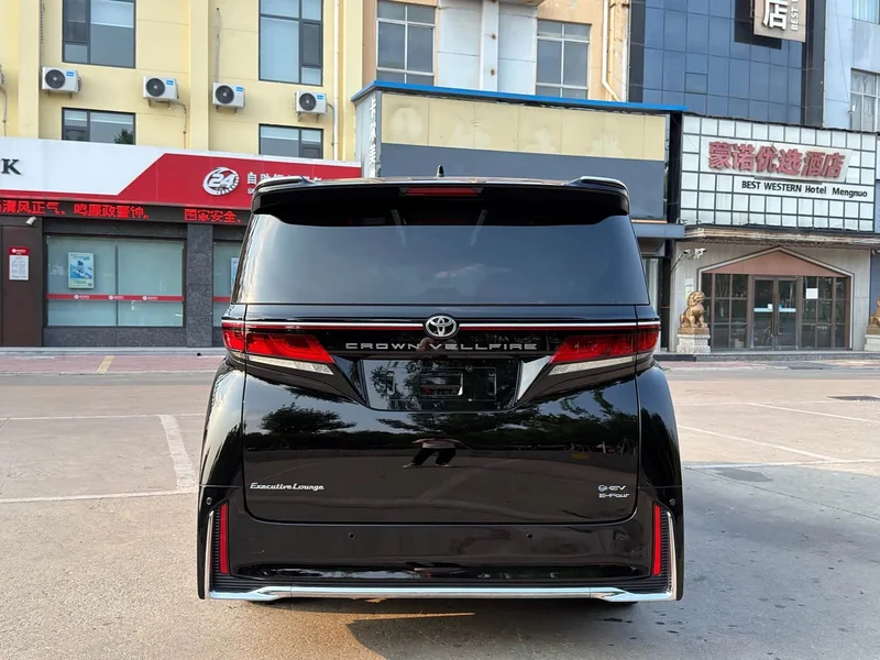 Toyota Vellfire — фото 17