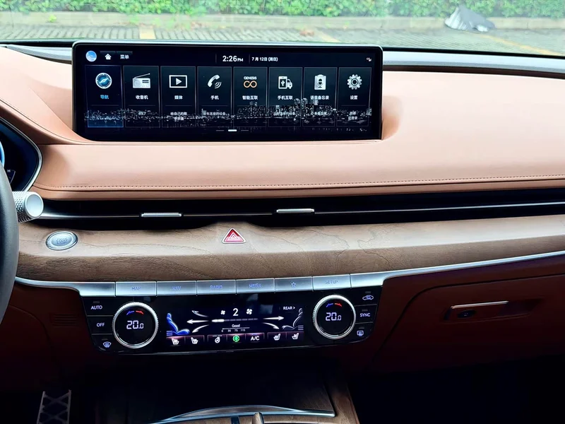 Genesis G80 — фото 11
