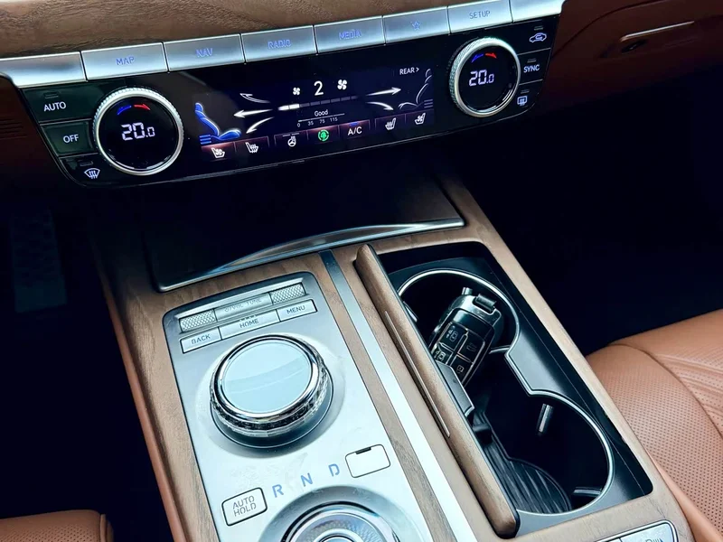 Genesis G80 — фото 12