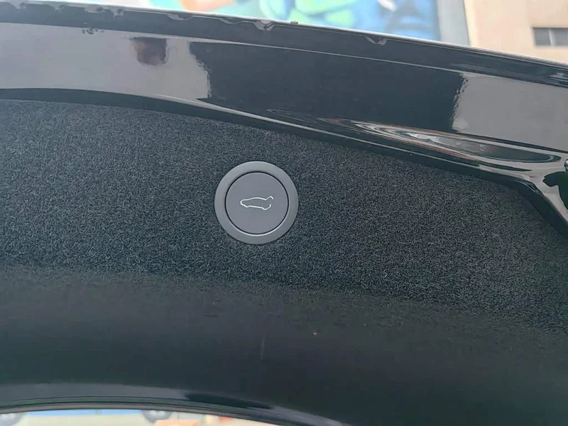 Tesla Model 3 — фото 19