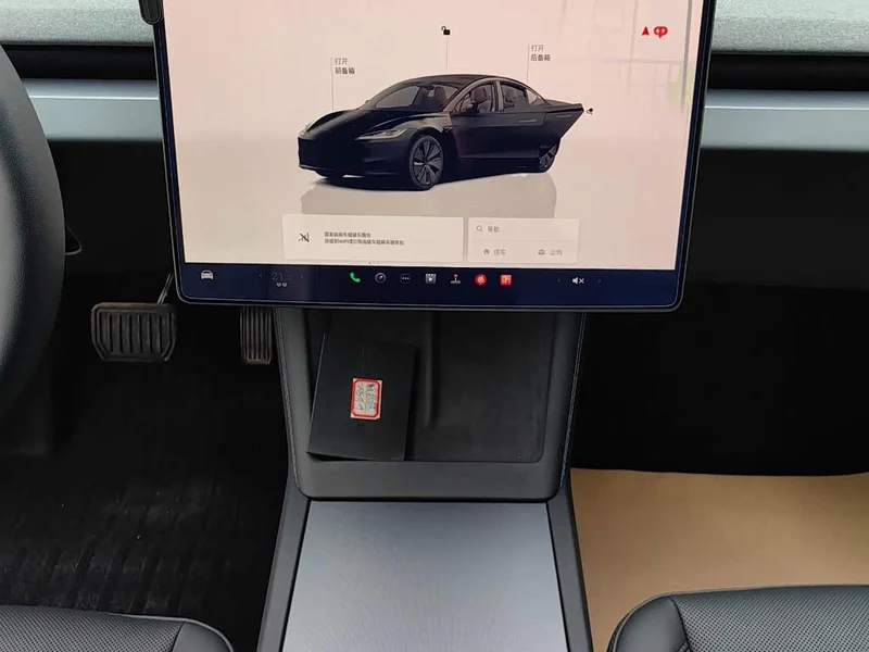 Tesla Model 3 — фото 9