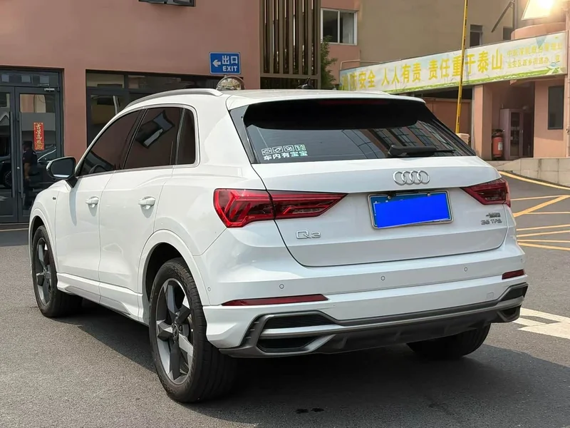 Audi Q3 — фото 5