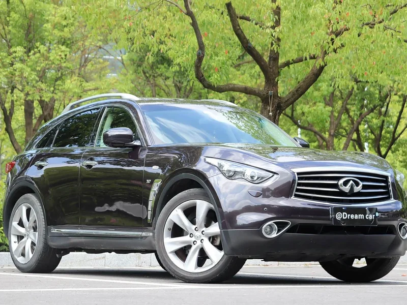 Infiniti QX70 — фото 3
