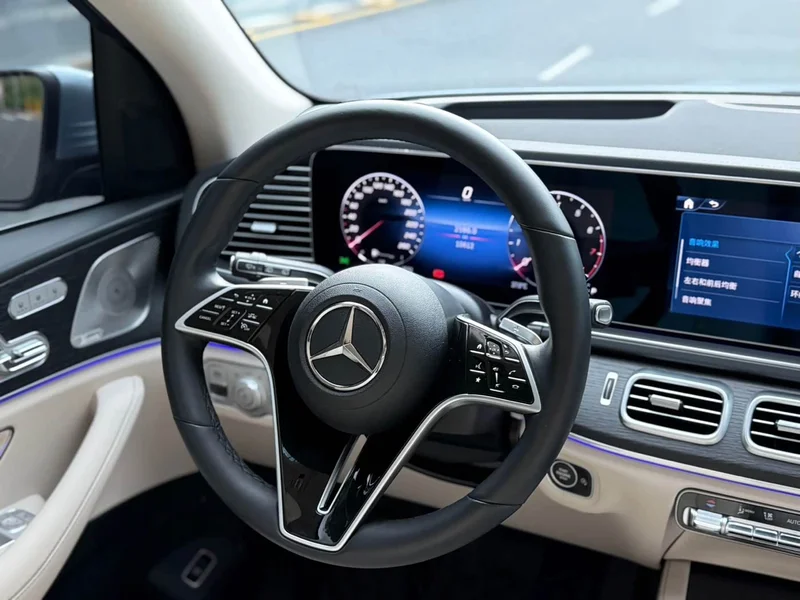 Mercedes-Benz GLE — фото 14