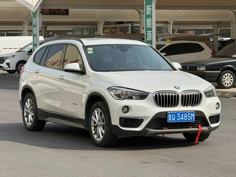 BMW X1 — фото 3