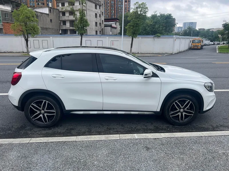 Mercedes-Benz GLA — фото 15