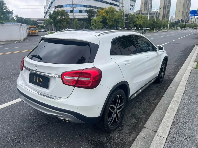 Mercedes-Benz GLA — фото 16