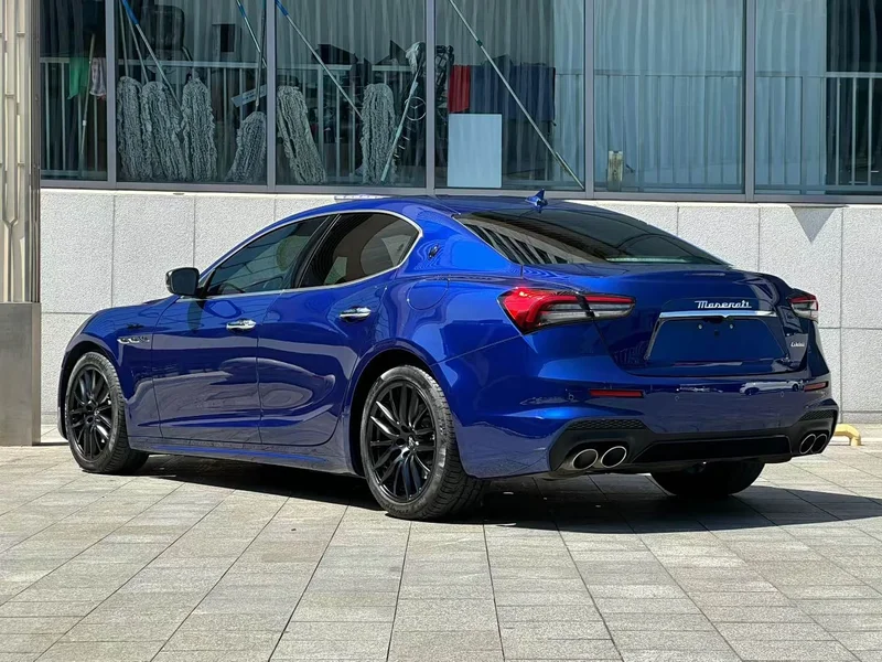 Maserati Ghibli — фото 7