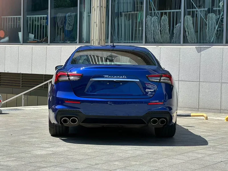 Maserati Ghibli — фото 8