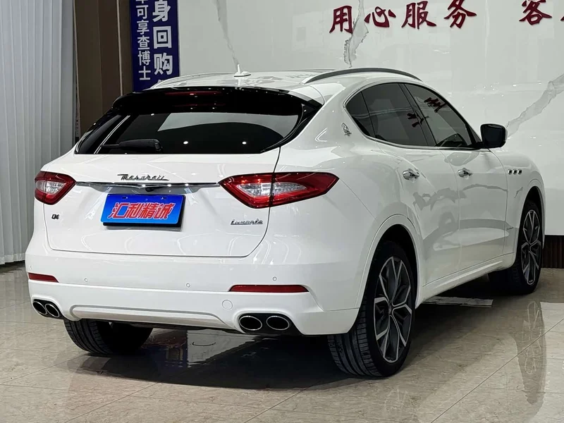 Maserati Levante — фото 6