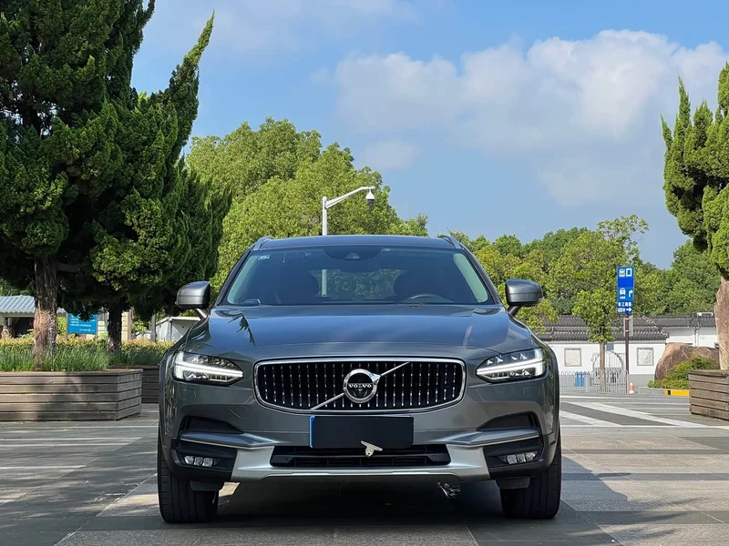 Volvo V90 — фото 2