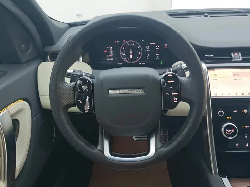 Land Rover Discovery — фото 15