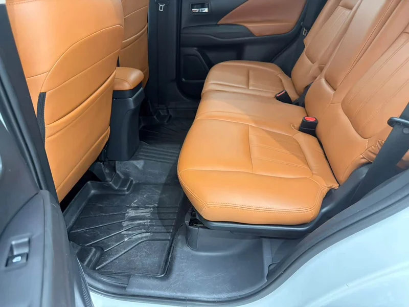 Mitsubishi Outlander — фото 13