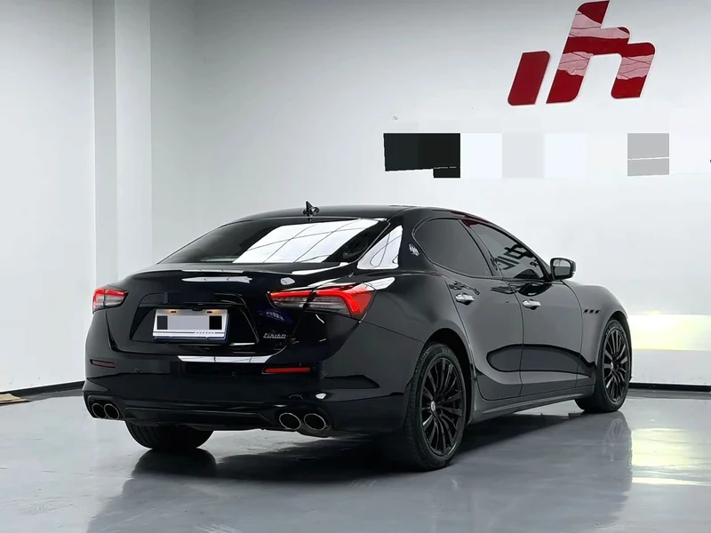 Maserati Ghibli — фото 4