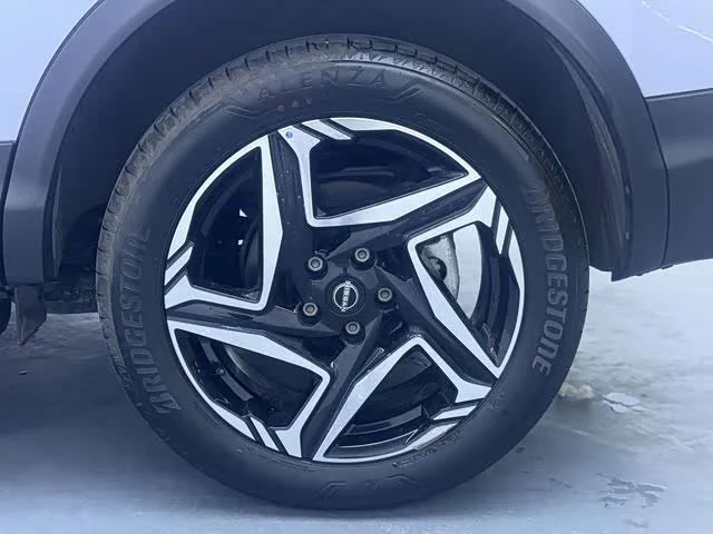 Nissan Qashqai — фото 13