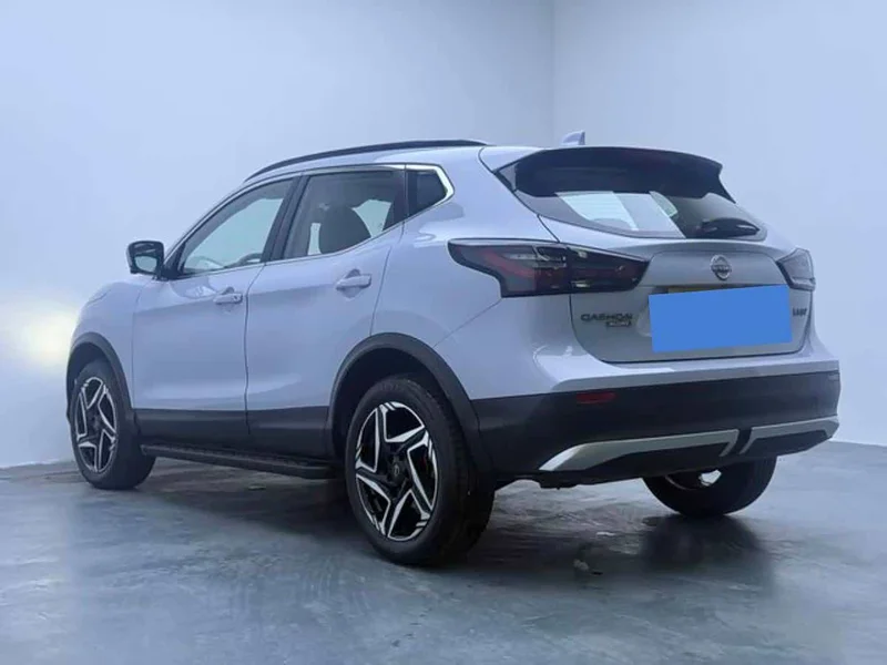 Nissan Qashqai — фото 6