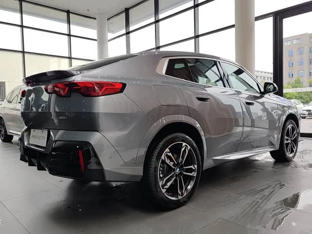 BMW X2 — фото 11