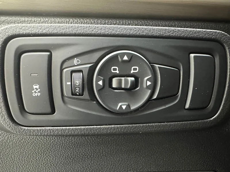 Jetour X70 — фото 11