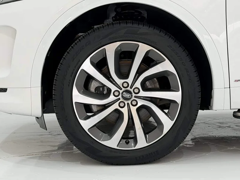 Land Rover Discovery — фото 11