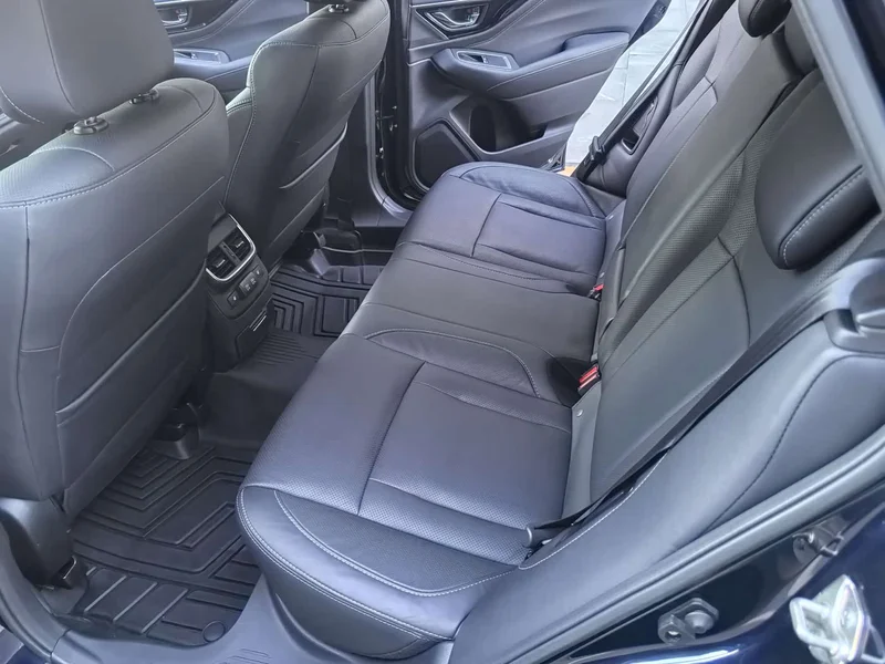 Subaru Outback — фото 18