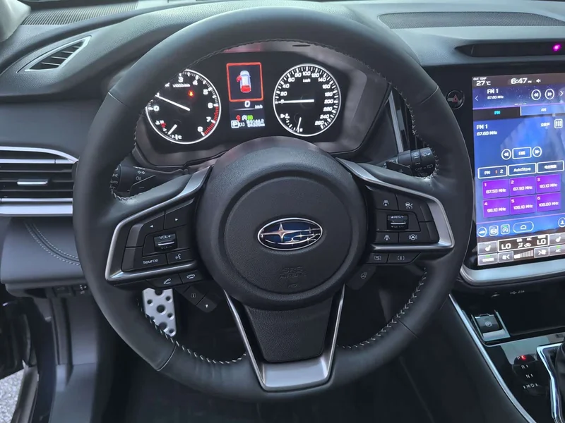 Subaru Outback — фото 21
