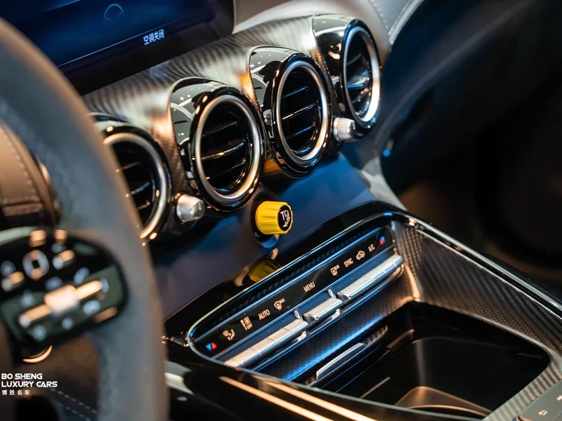 Mercedes-Benz AMG GT — фото 13