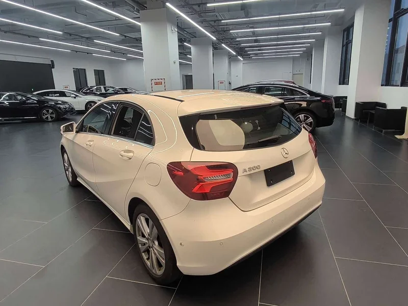 Mercedes-Benz A-Class (Imported) — фото 4