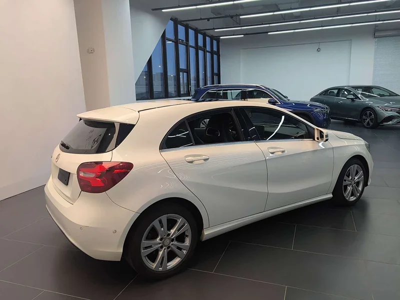 Mercedes-Benz A-Class (Imported) — фото 6