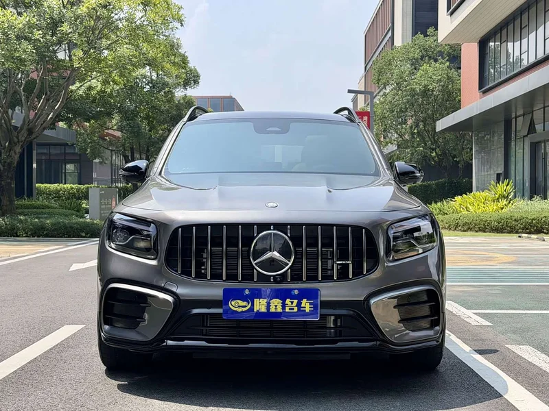 Mercedes-Benz GLB AMG — фото 2