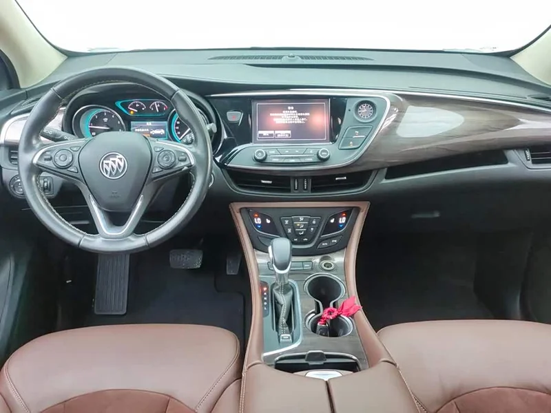 Buick Envision Plus — фото 12