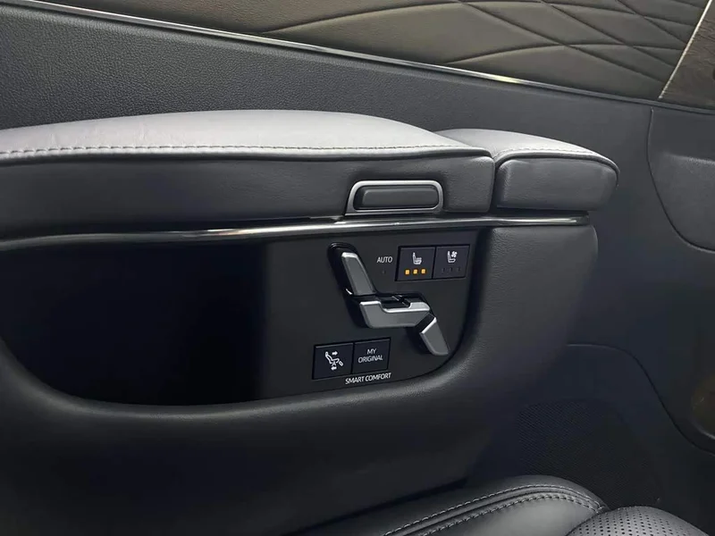 Toyota Vellfire — фото 19