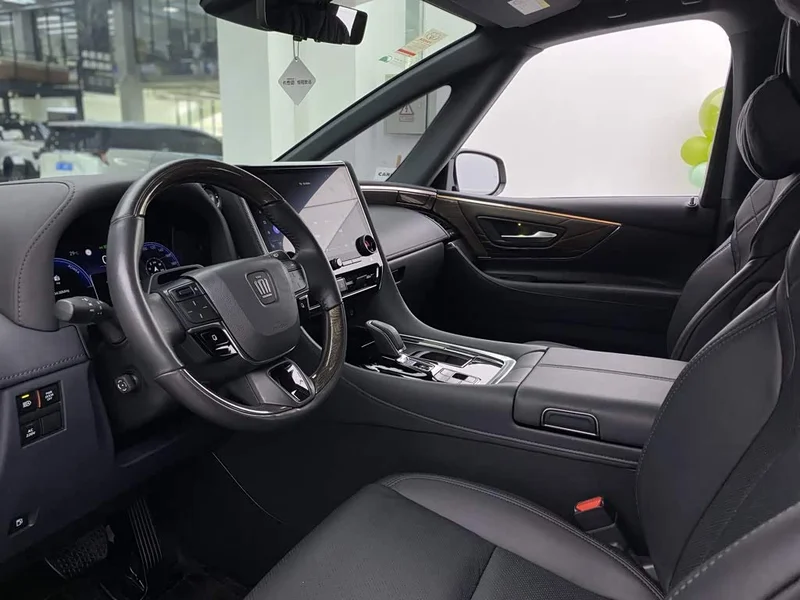 Toyota Vellfire — фото 22