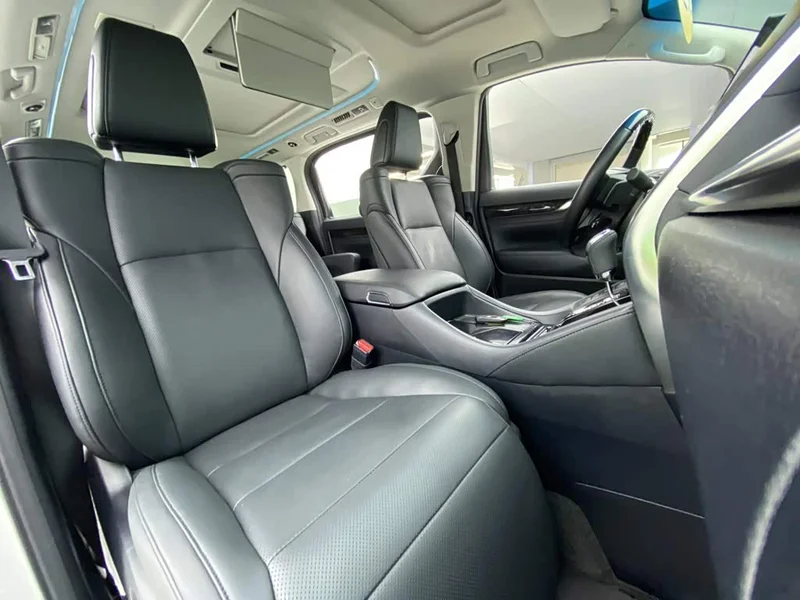 Toyota Vellfire — фото 18