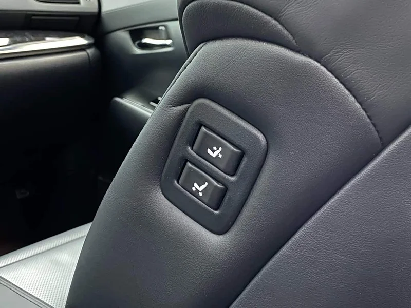 Toyota Vellfire — фото 19