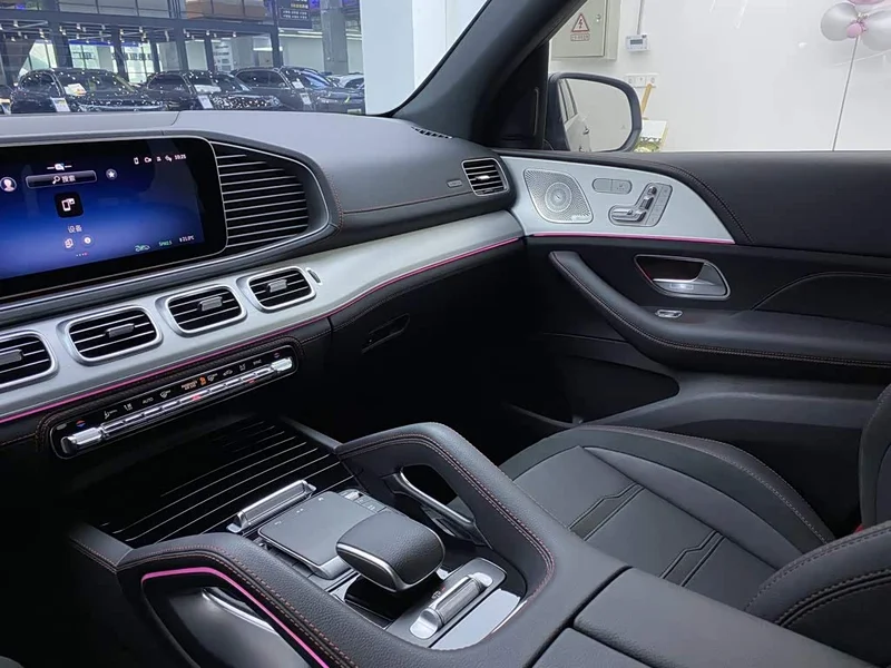 Mercedes-Benz GLE AMG — фото 35