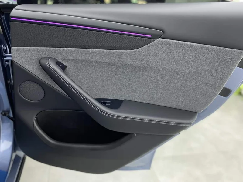Tesla Model Y — фото 28