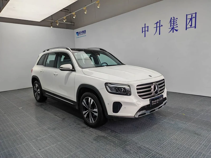 Mercedes-Benz GLB — фото 3